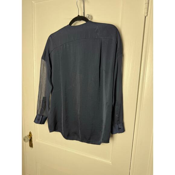 Vince Silk Blend Navy Blue Sheer Flowy Relaxed V-neck Blouse Top Women's 2 - Picture 7 of 8
